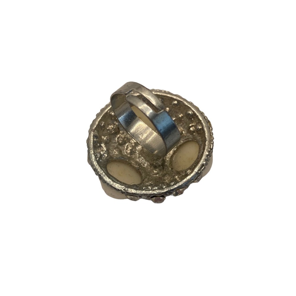 Oversized Rhinestone Pearl Adjustable Ring - Picture 3 of 4